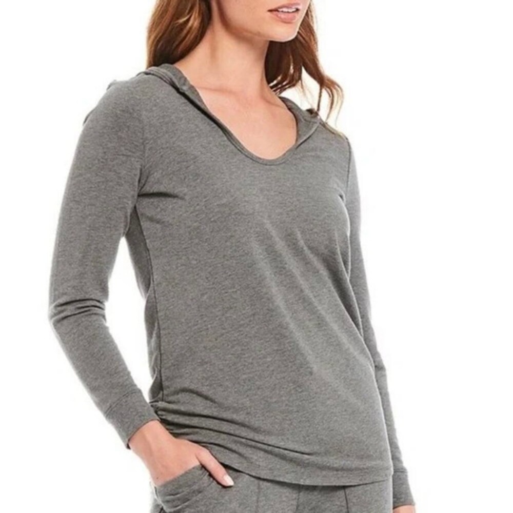 Barefoot Dreams Malibu Collection Gray Women's Long Sleeve Sweatshirt Top Hood